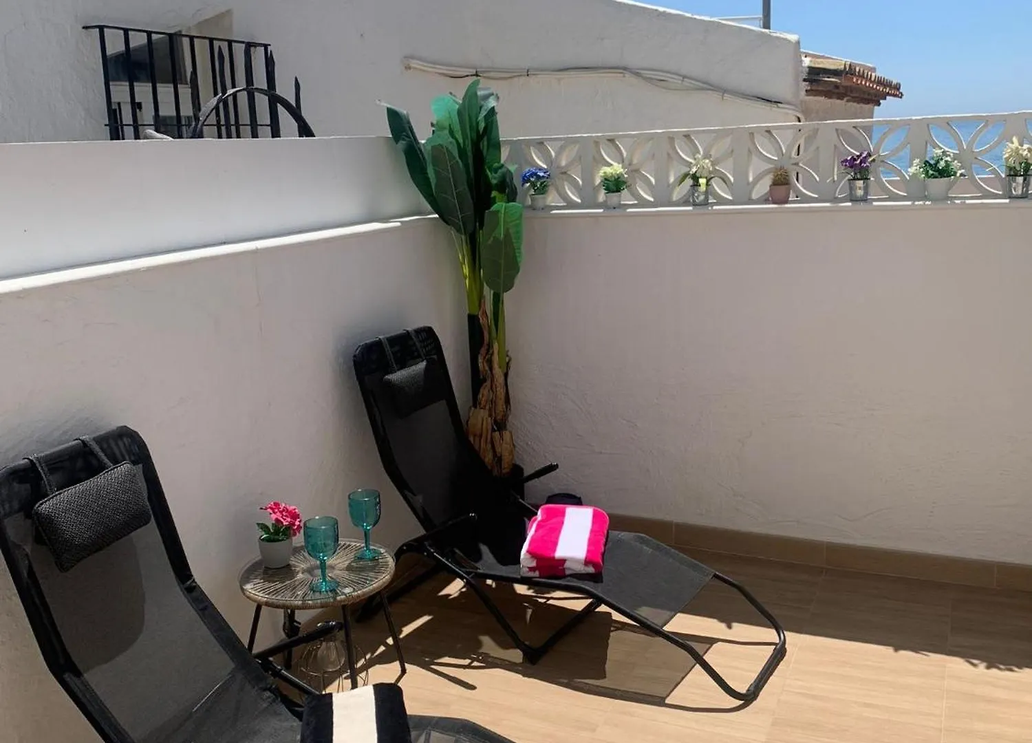 La Perla Del Mar Apartment Estepona Spain